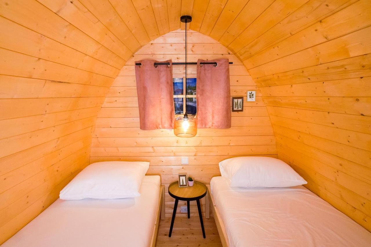 Camping POD,1393974572:JPEG